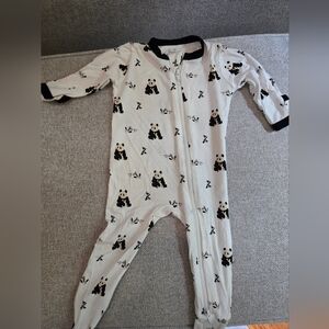 Kyte Baby Panda 0-3 Month Onesie